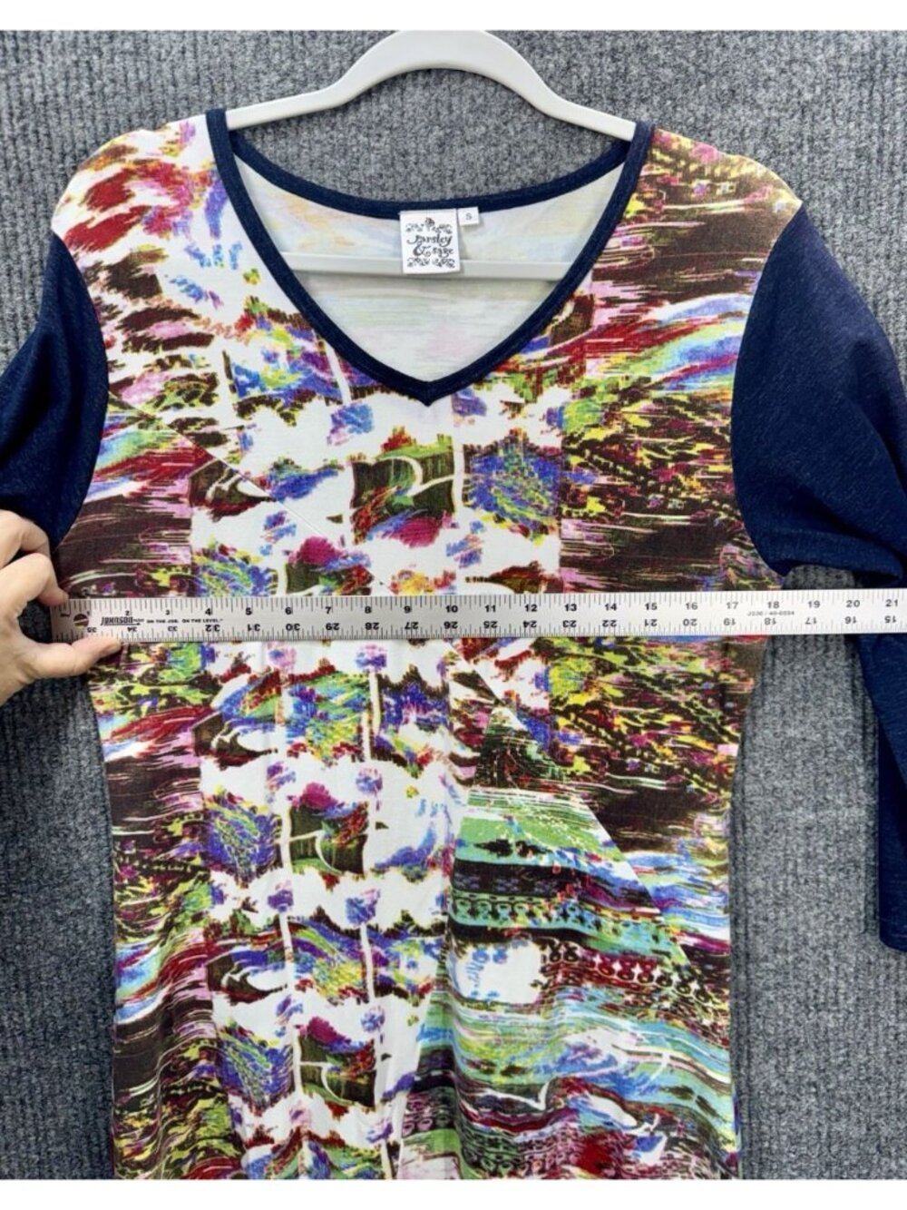 Parsley & Sage Tunic Top Womens Small V-Neck 3/4 Sleeve Abstract Asymmetrical - Picture 6 of 7